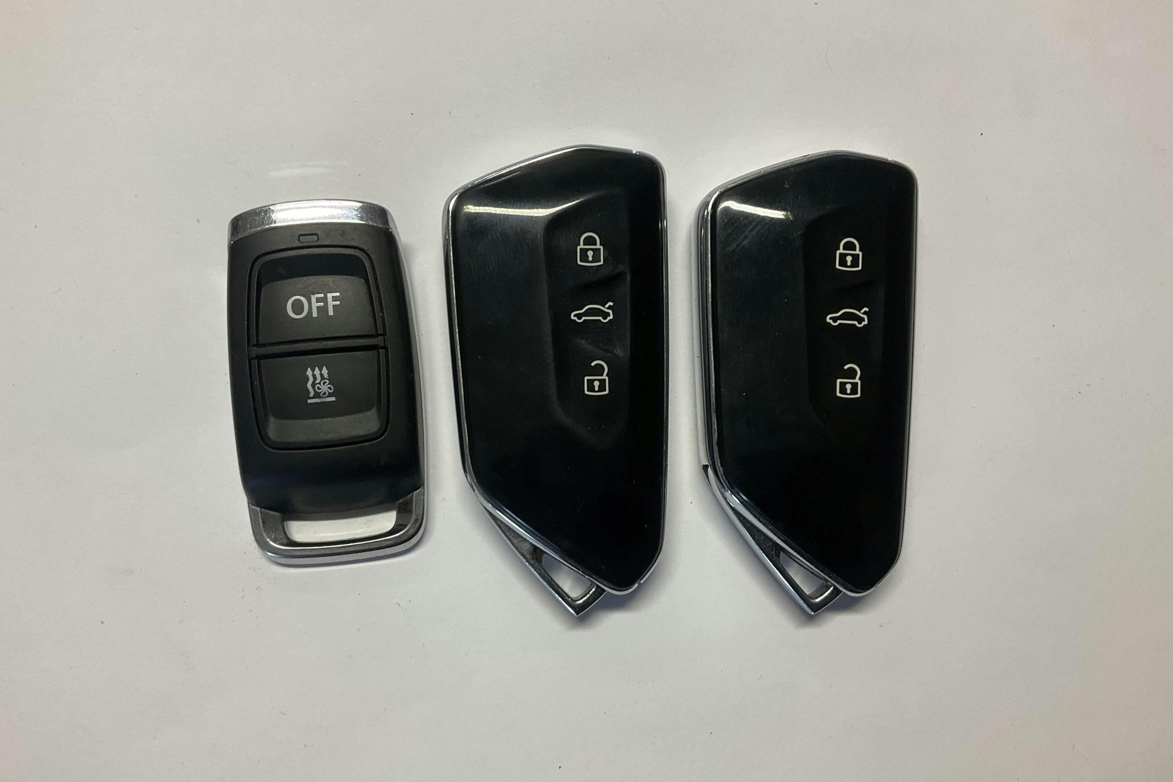 Vehicle Image 22