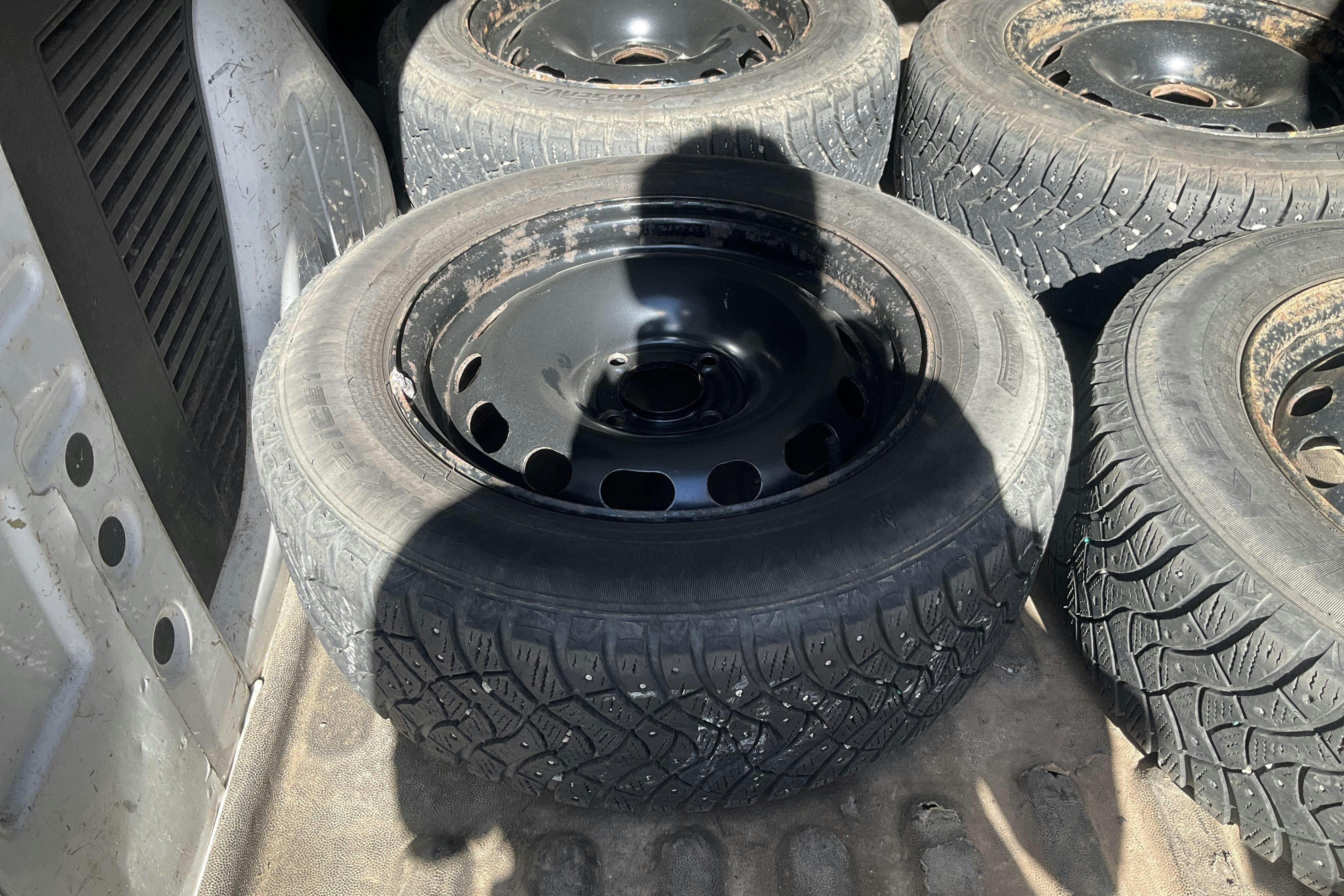 Vehicle Image 14