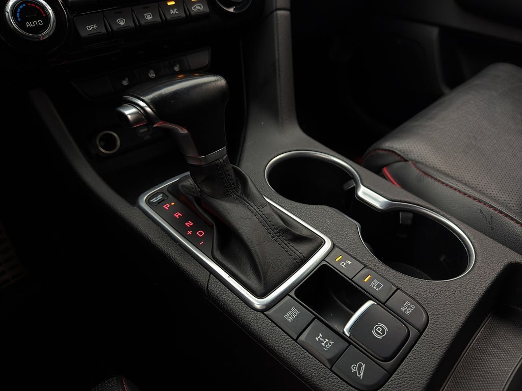 Vehicle Image 24