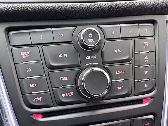 Vehicle Image 21