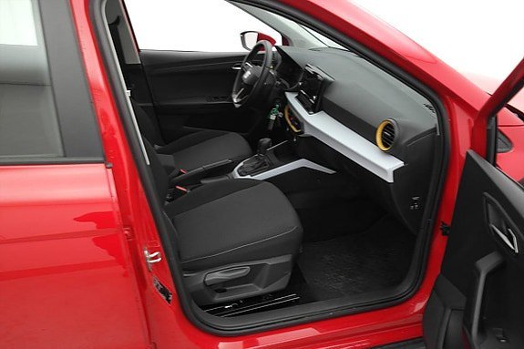 Vehicle Image 17