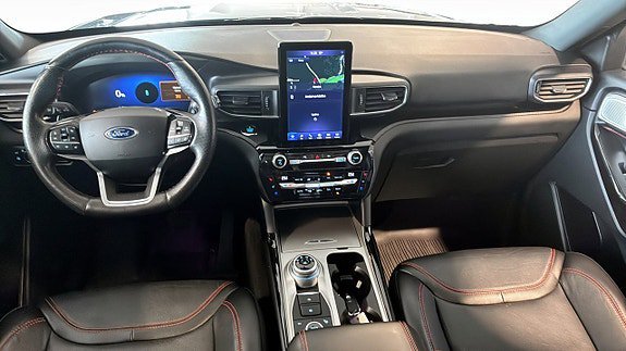 Vehicle Image 13