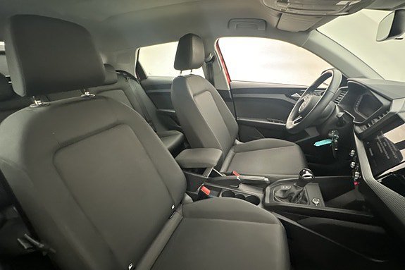 Vehicle Image 20