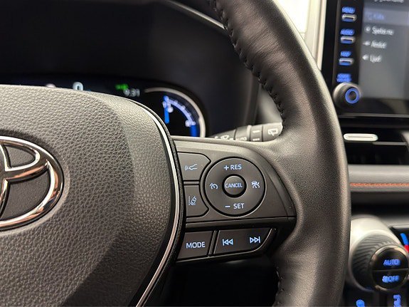 Vehicle Image 22