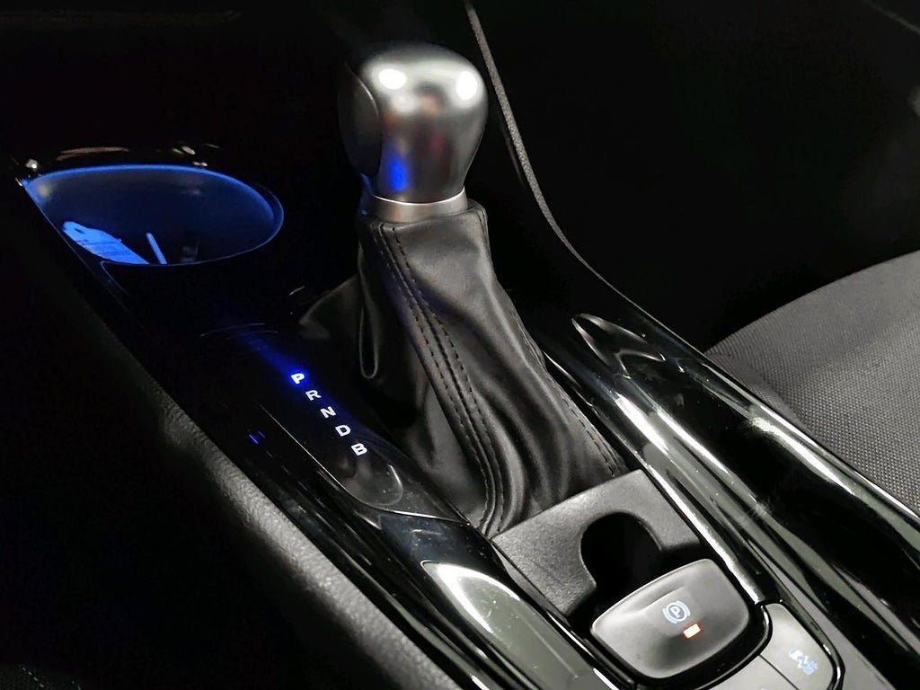 Vehicle Image 18