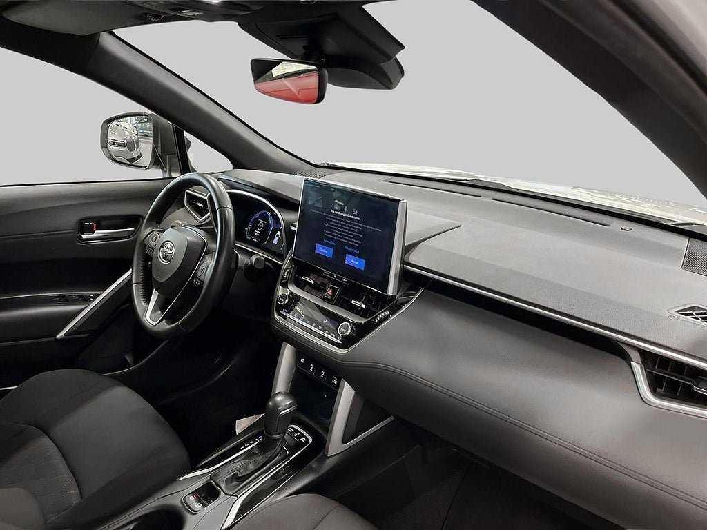 Vehicle Image 10