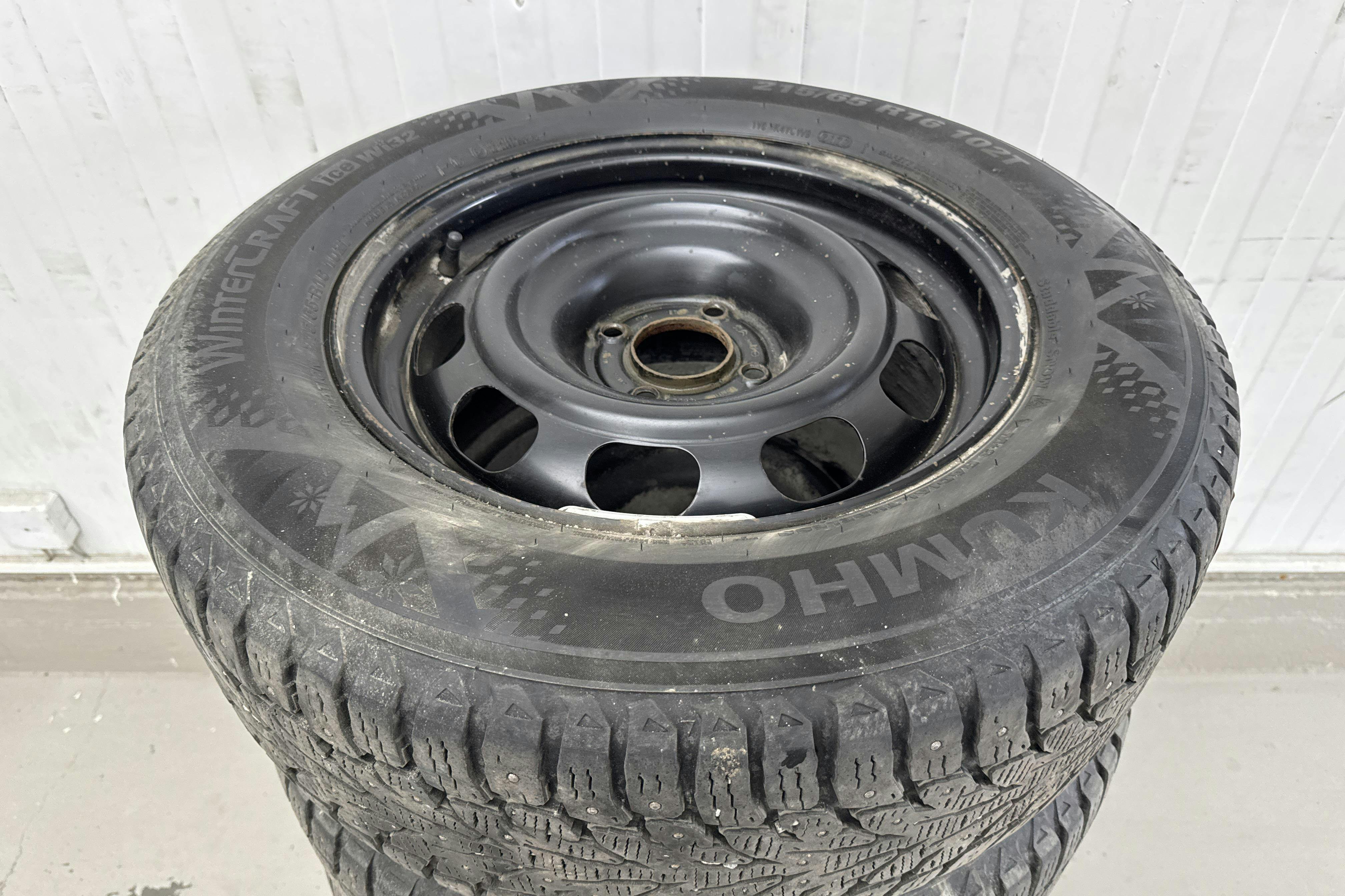 Vehicle Image 11