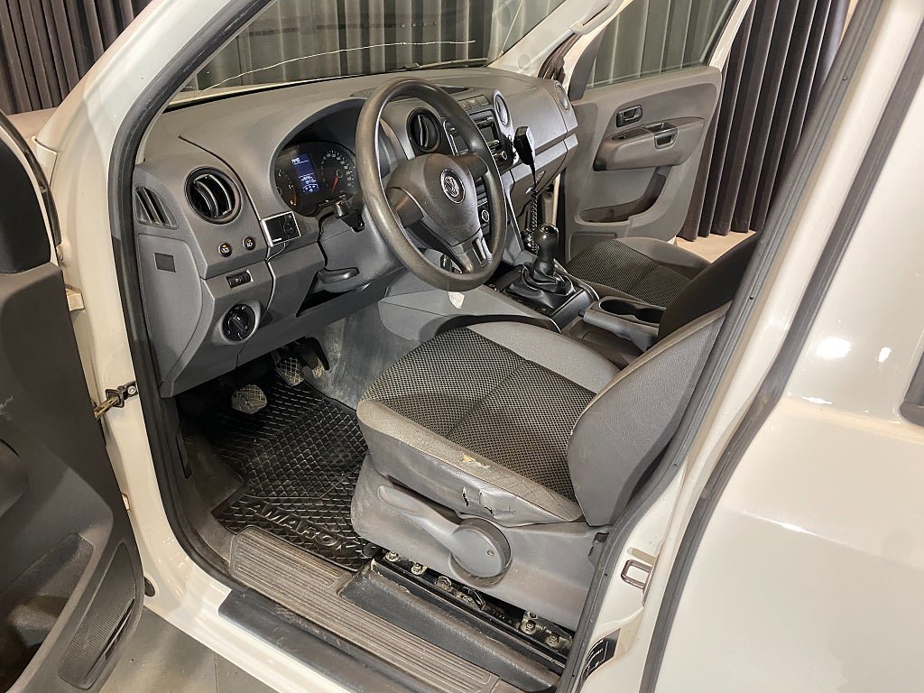 Vehicle Image 15