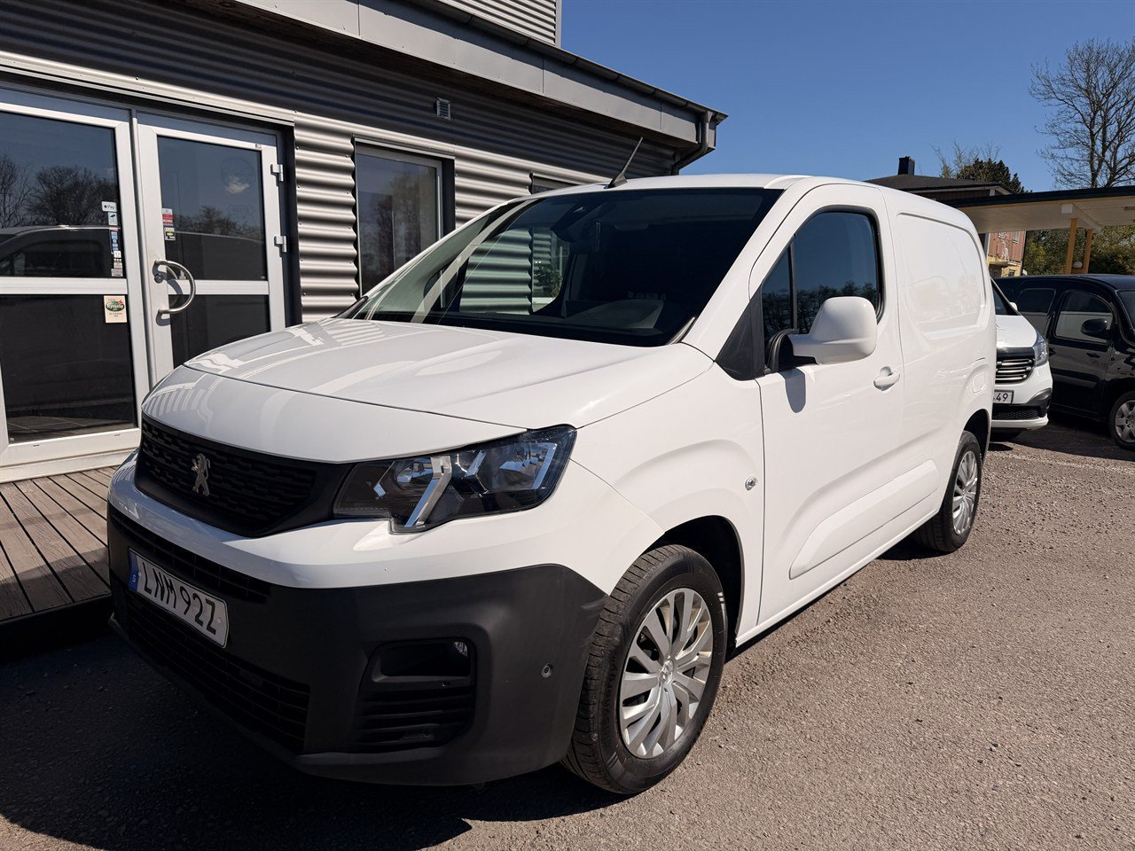 Vehicle Image 1