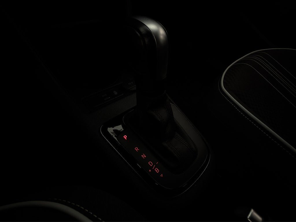 Vehicle Image 27