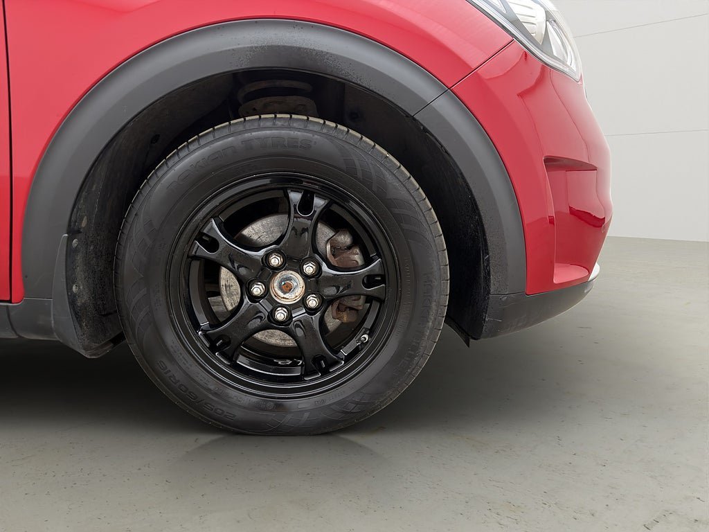 Vehicle Image 36
