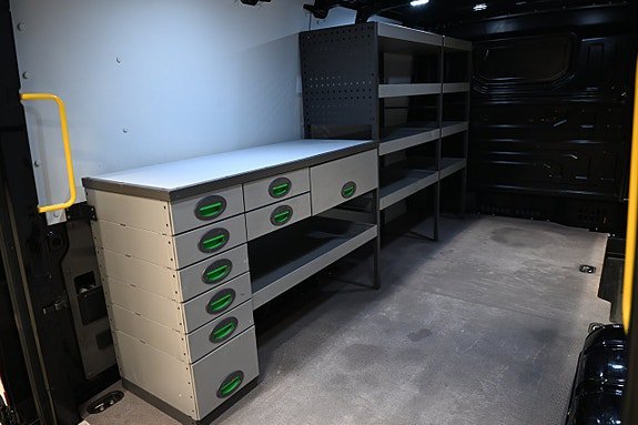 Vehicle Image 10