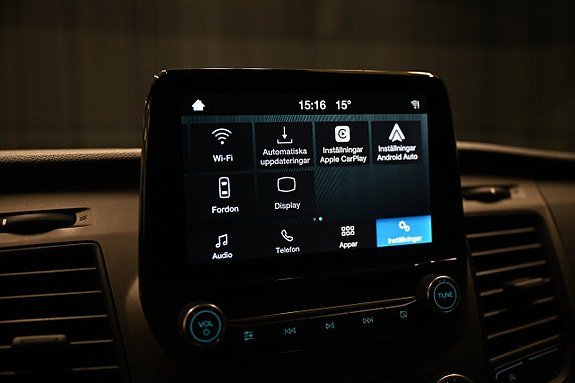 Vehicle Image 15