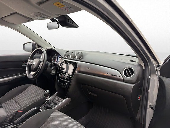 Vehicle Image 23