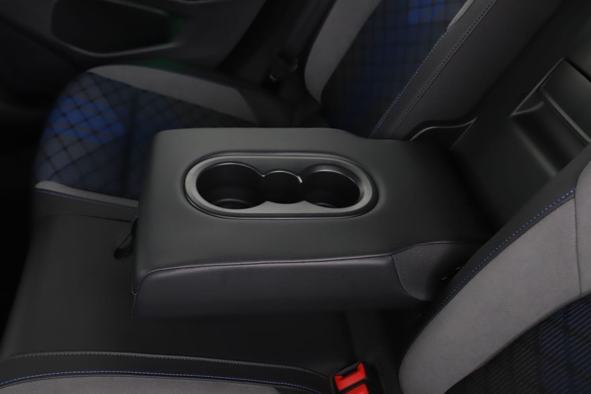 Vehicle Image 33