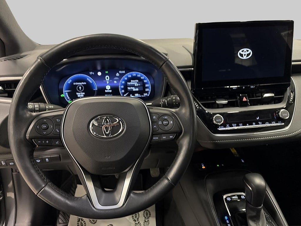 Vehicle Image 15