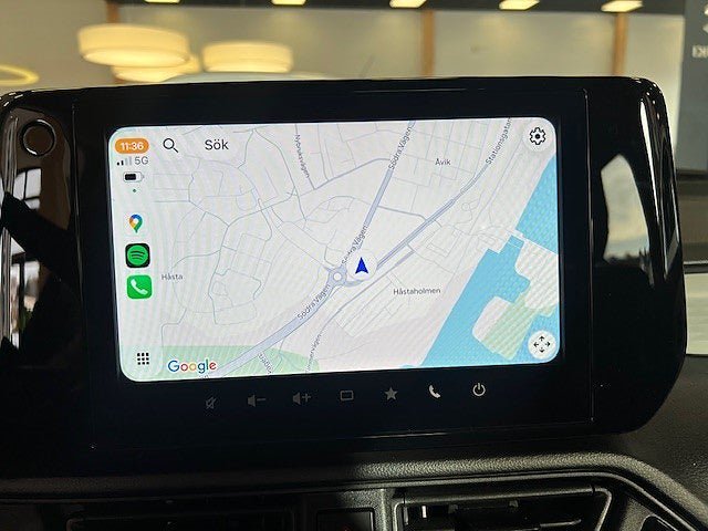 Vehicle Image 7