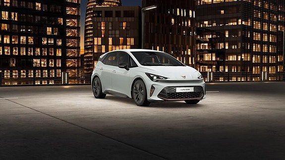 Vehicle Image 6