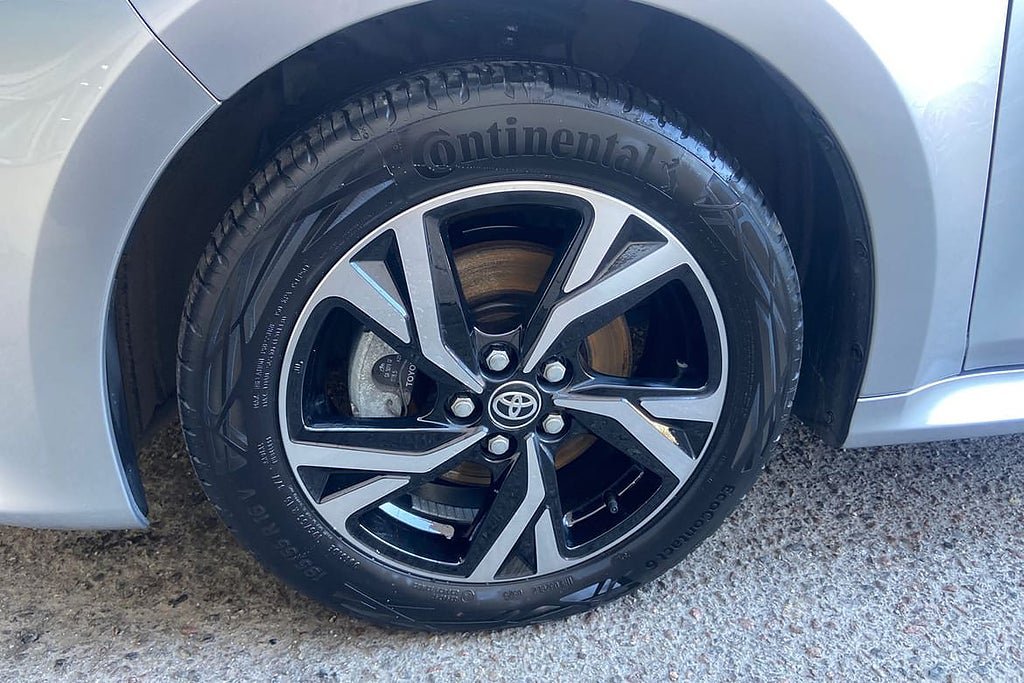Vehicle Image 17