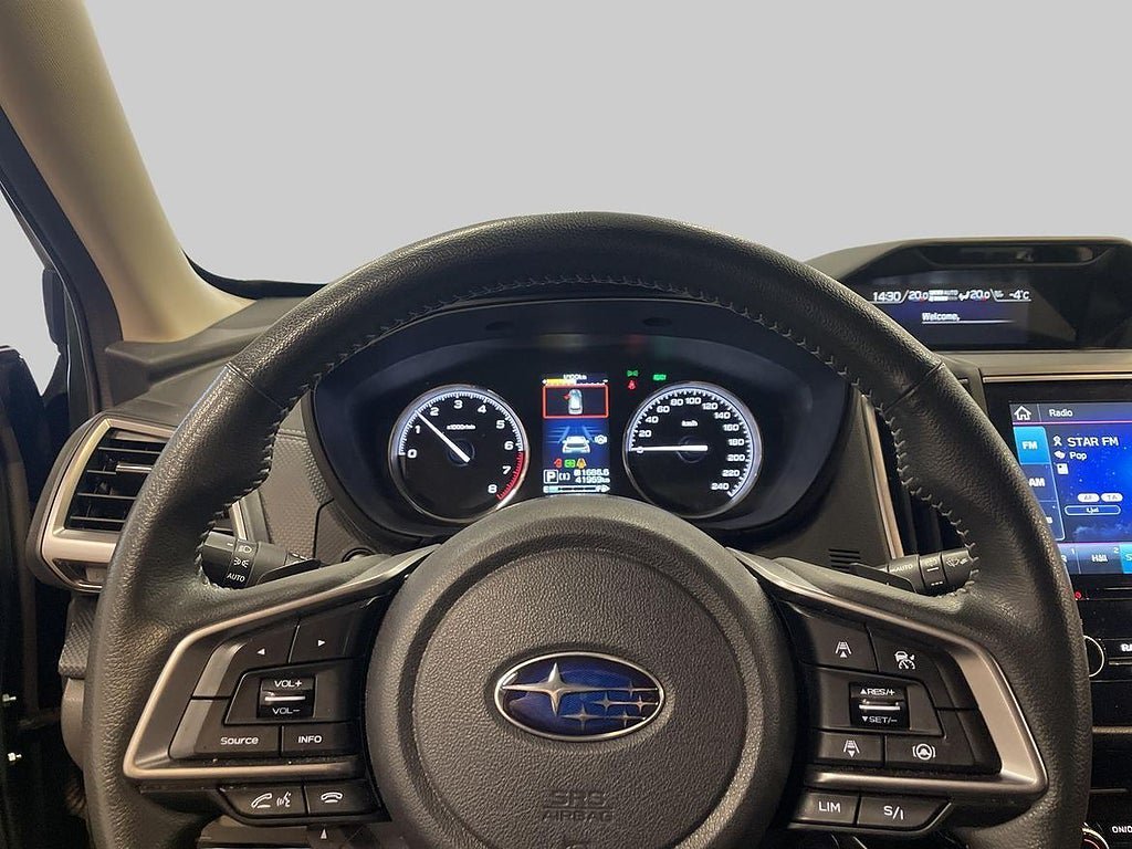 Vehicle Image 14