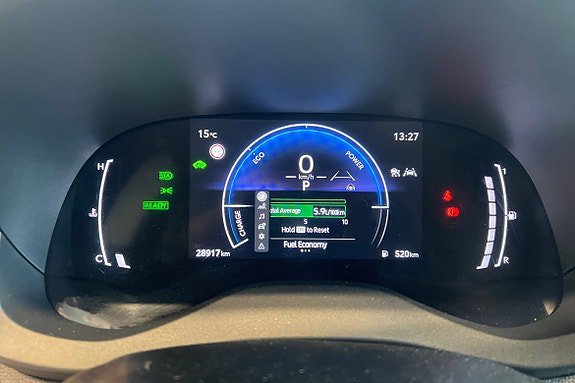 Vehicle Image 16