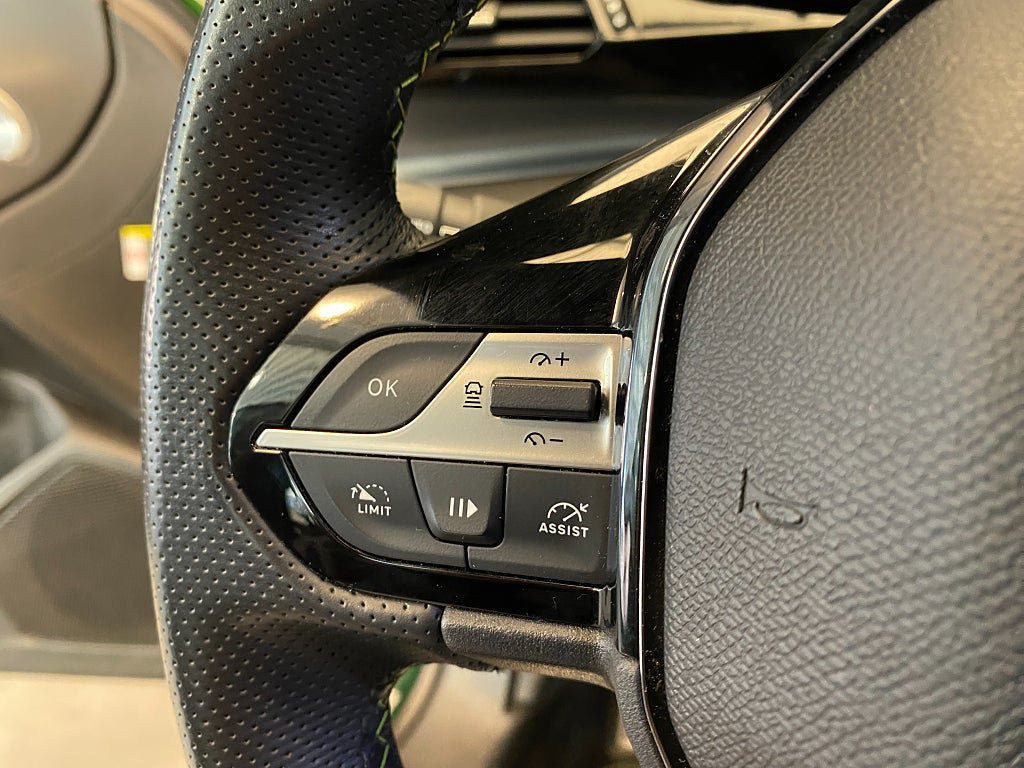 Vehicle Image 45
