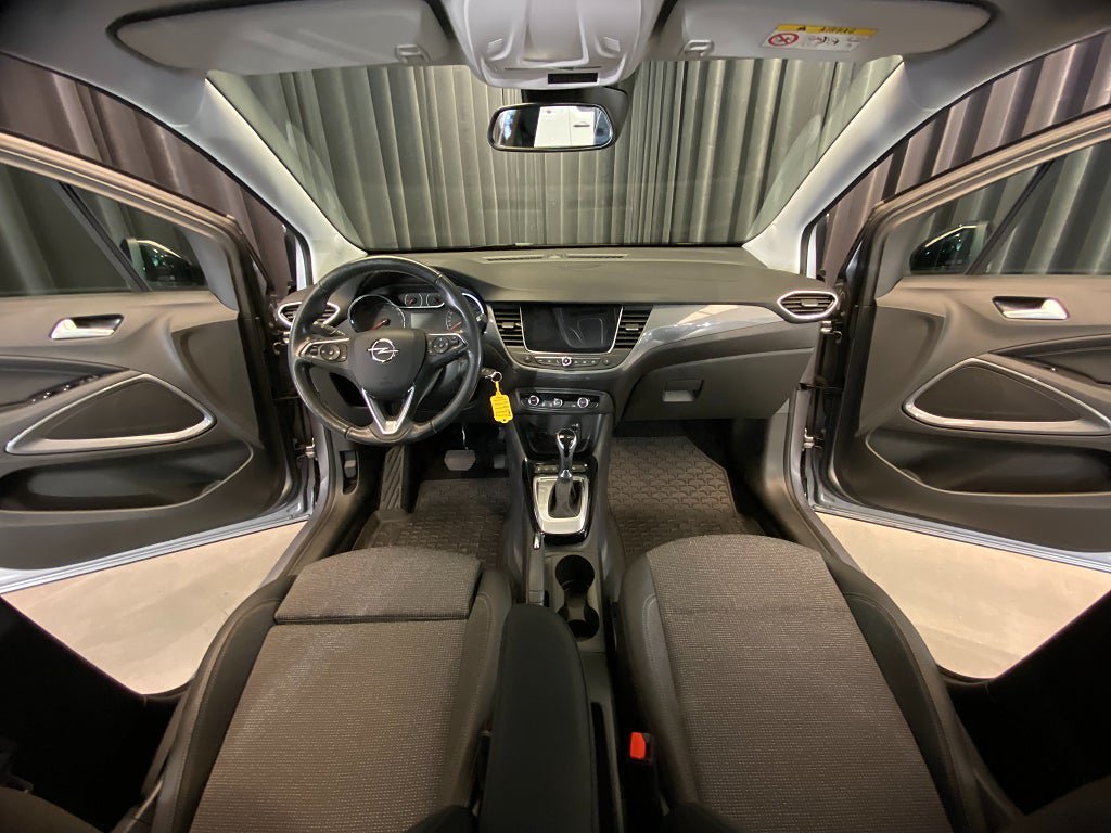 Vehicle Image 37
