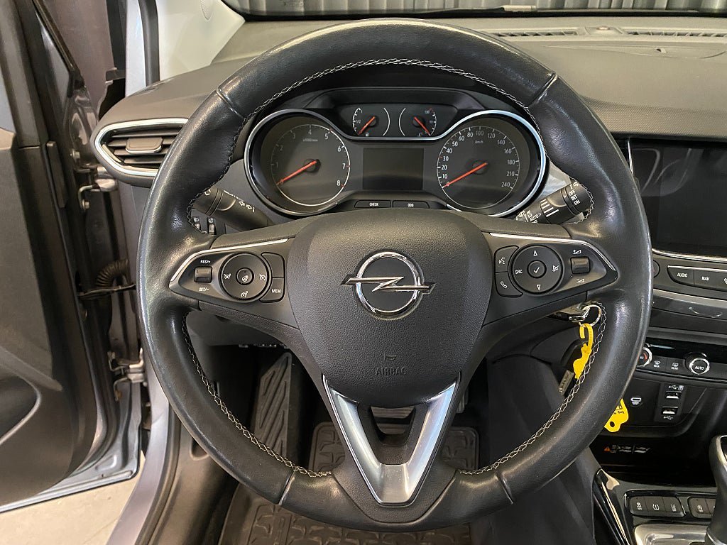 Vehicle Image 40