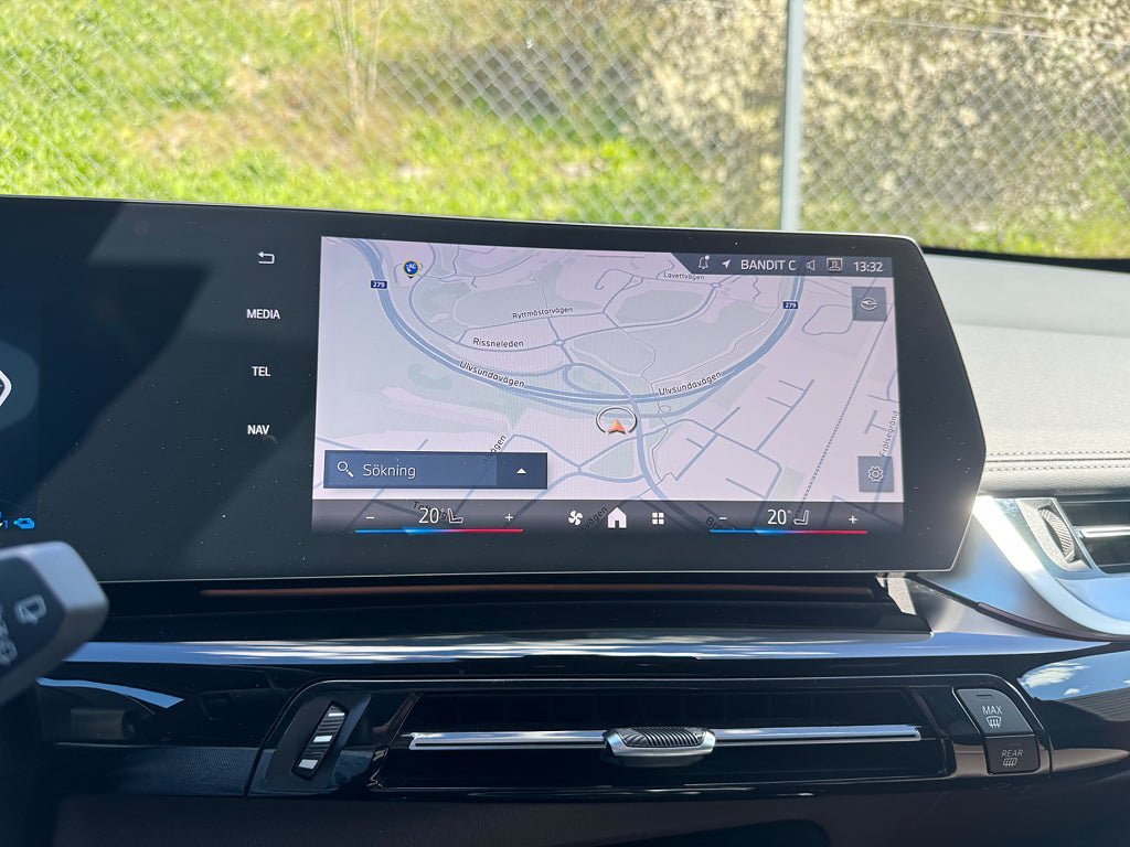 Vehicle Image 17