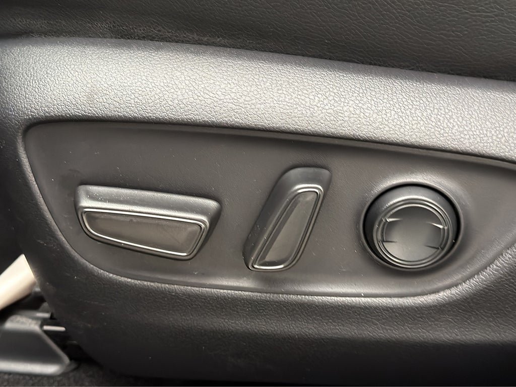 Vehicle Image 29