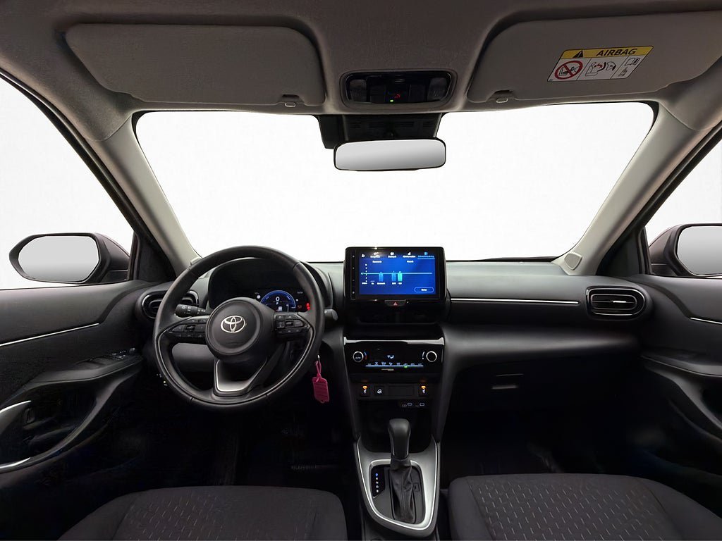 Vehicle Image 10