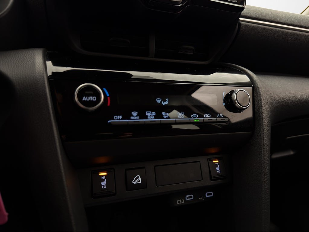 Vehicle Image 20