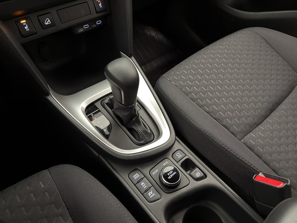 Vehicle Image 21