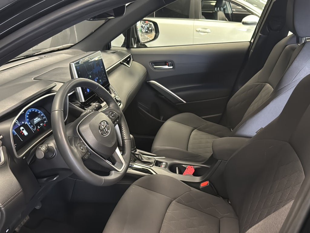 Vehicle Image 7