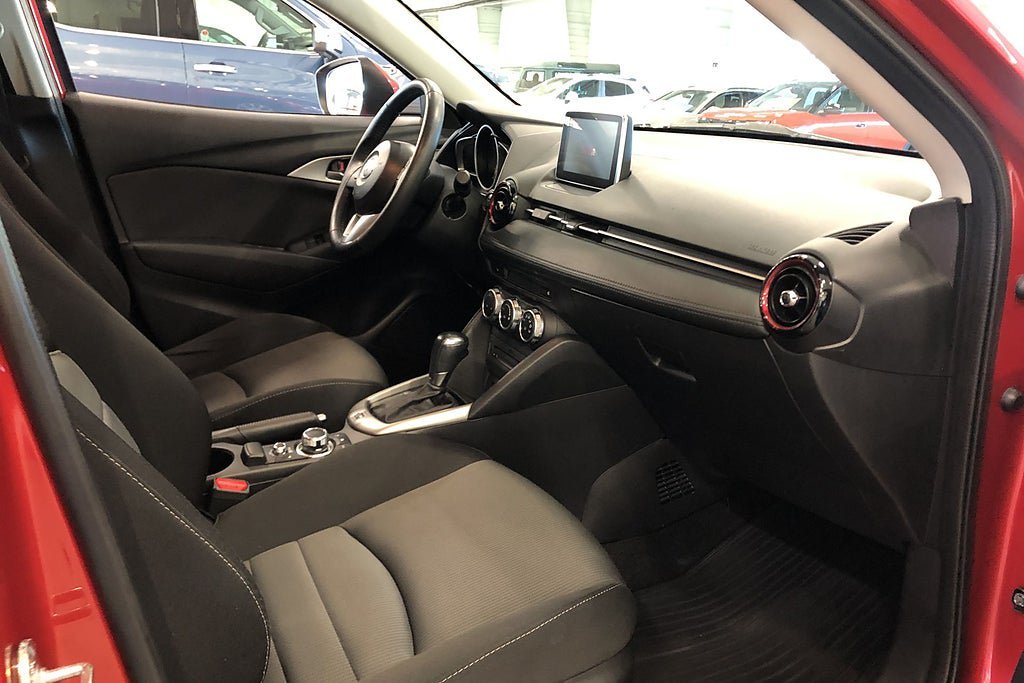 Vehicle Image 8
