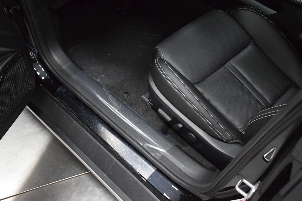 Vehicle Image 14