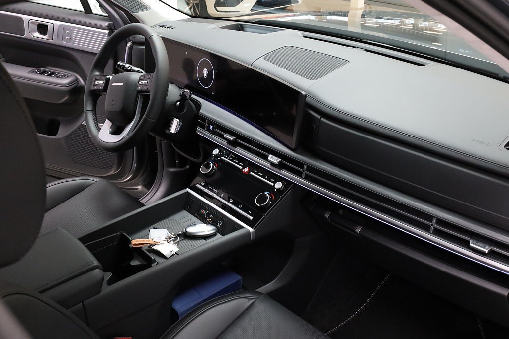 Vehicle Image 22