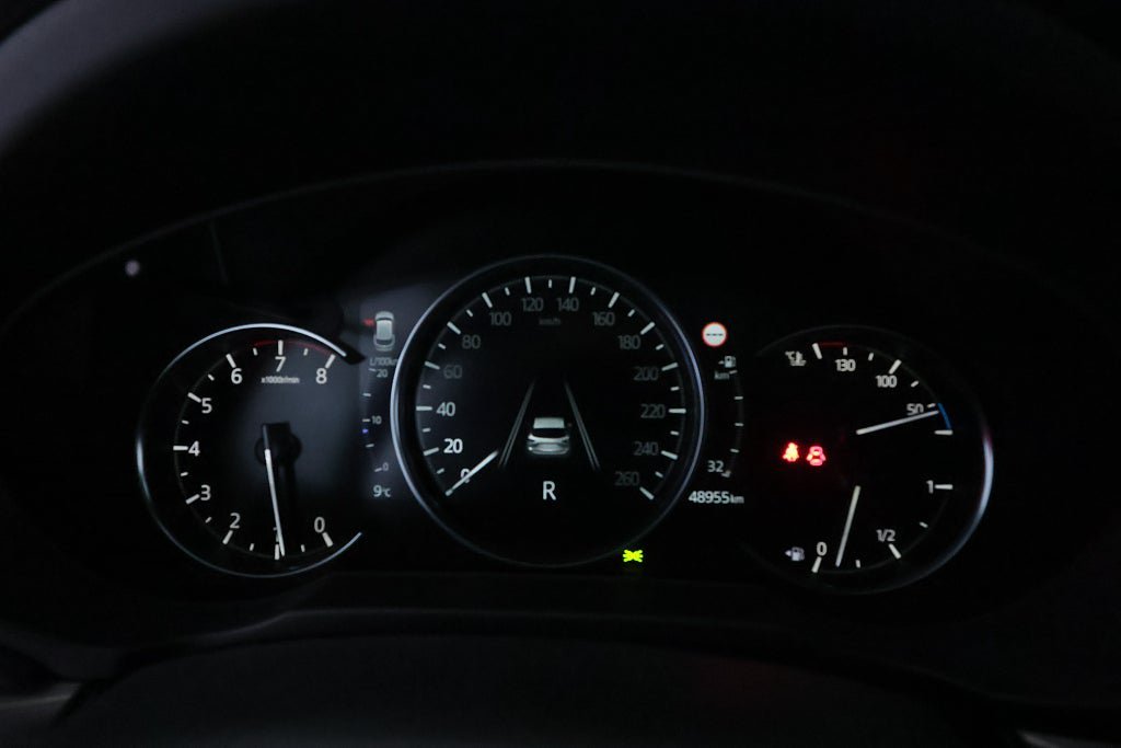 Vehicle Image 24
