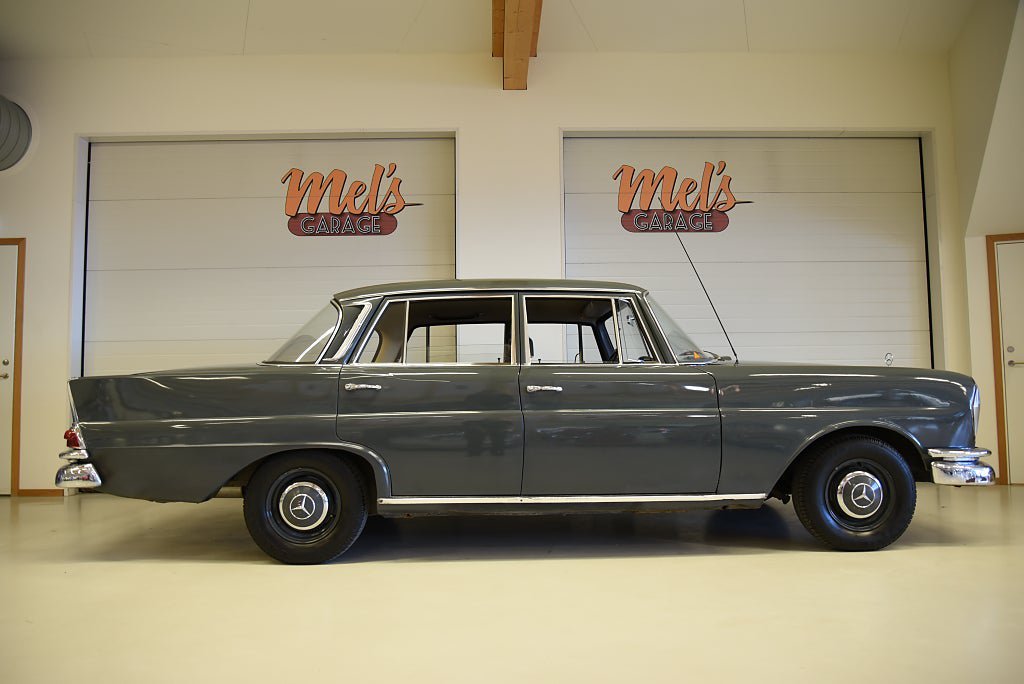 Vehicle Image 33