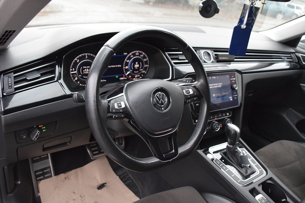 Vehicle Image 19