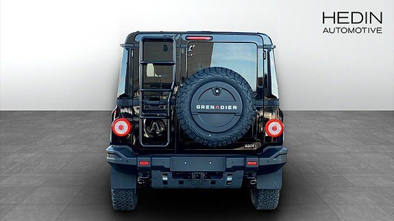 Vehicle Image 7