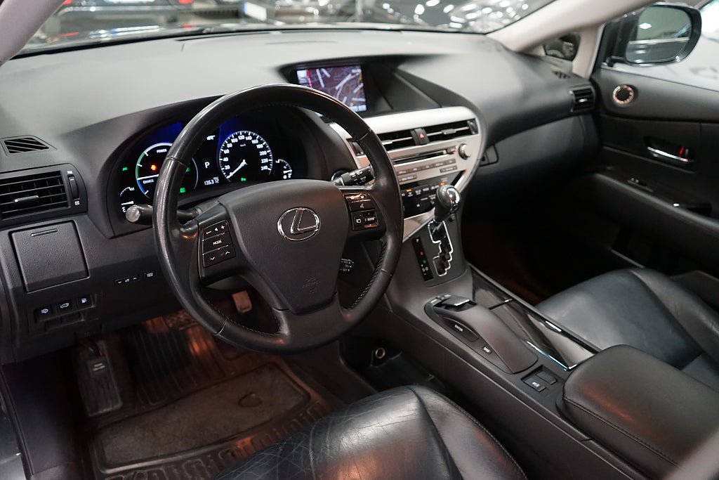 Vehicle Image 11