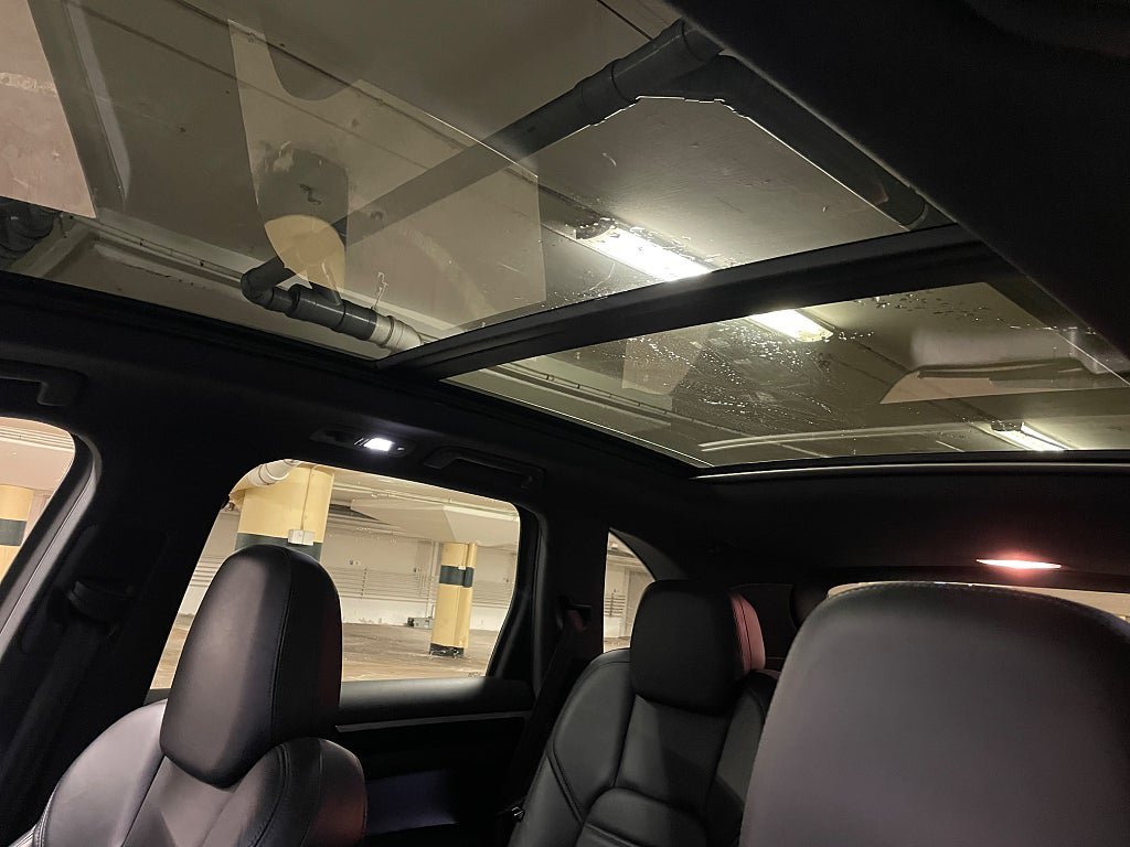 Vehicle Image 21