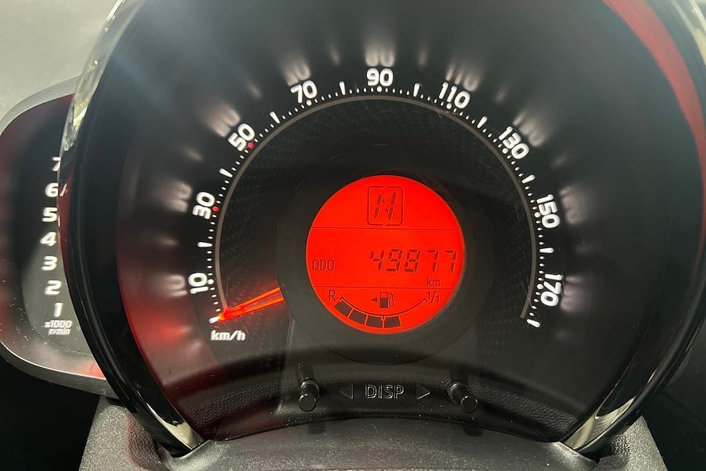 Vehicle Image 13