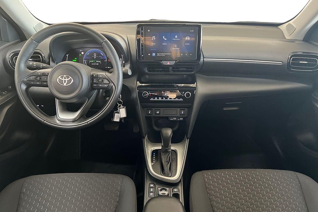 Vehicle Image 8