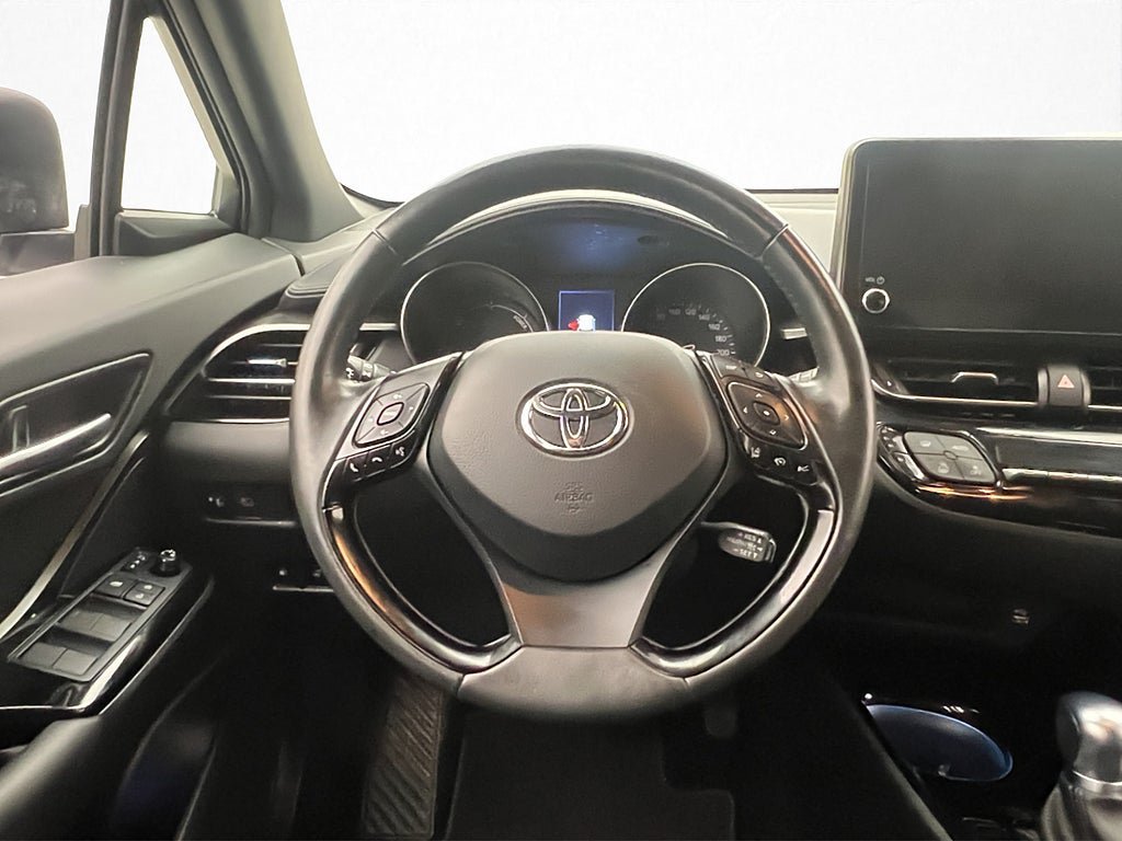 Vehicle Image 14