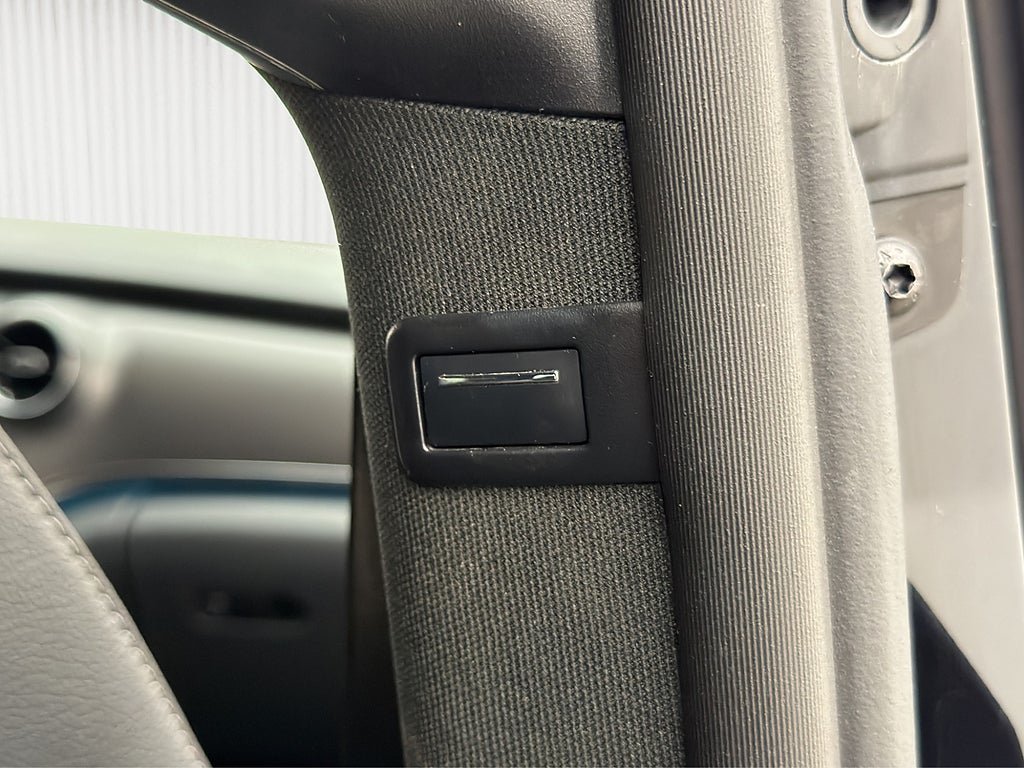 Vehicle Image 31