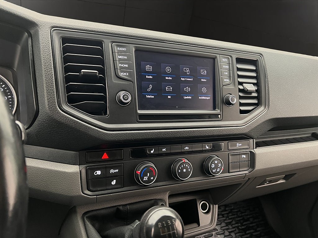 Vehicle Image 24