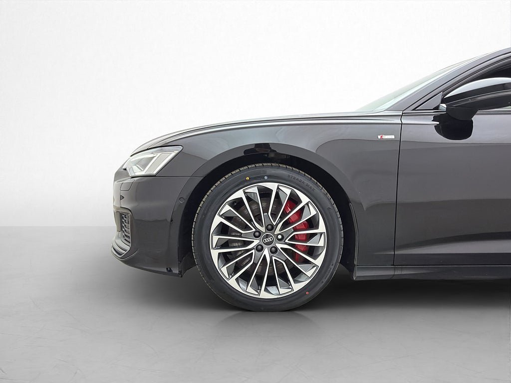 Vehicle Image 30