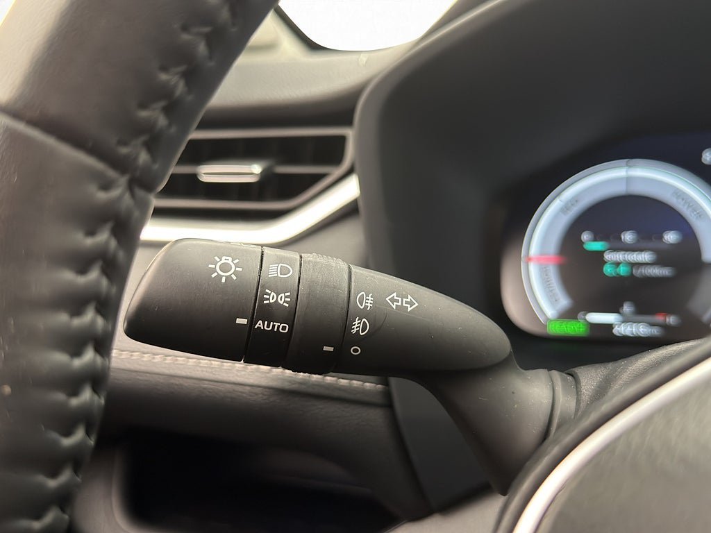 Vehicle Image 33